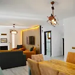 Oeluedeniz Luxurlifevillas 9 Вилла Фетхие